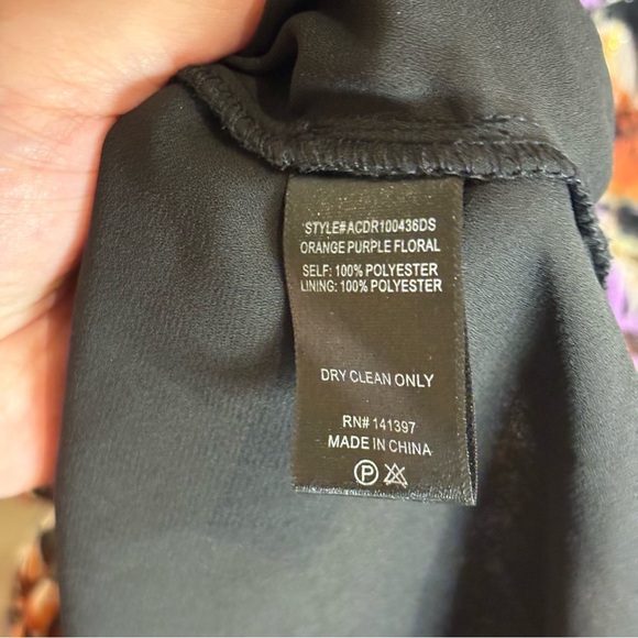 ASTR the Label Mirella Dress Orange Purple Floral Size Medium - Picture 10 of 10